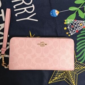 Coach fashion wallet